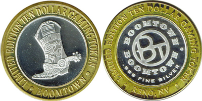 Boot, slight frosted, rotated die 15 degrees left, design side Strike (BTrenv-004-V4)